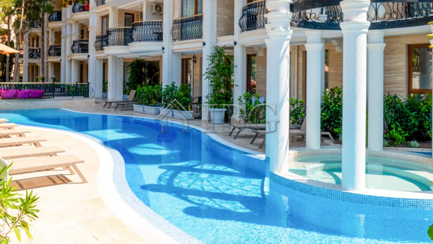 Flat 60m² in Bulgaria, Sunny Beach. Priced at 129000€ rent photo-1