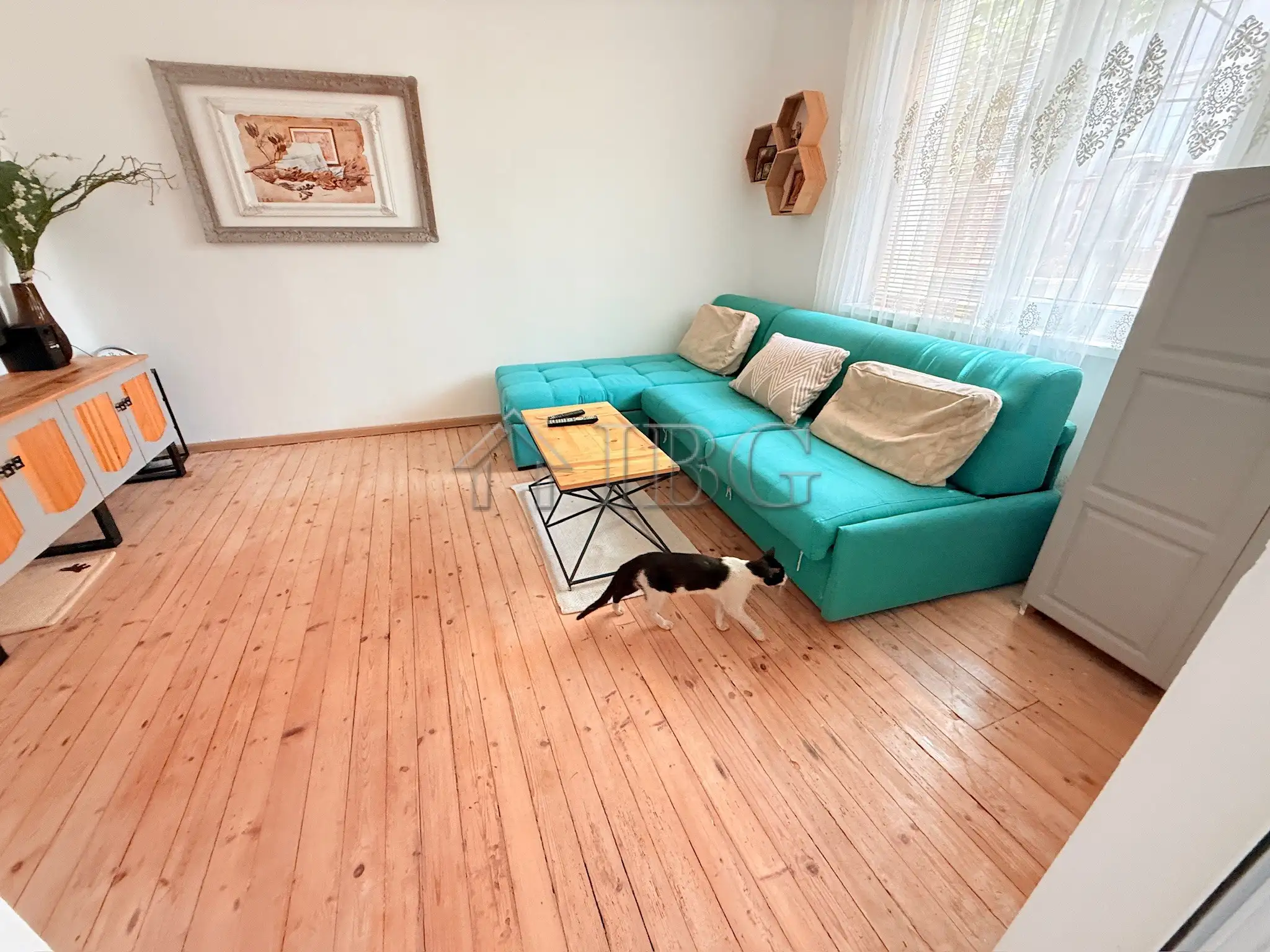 House 75m² in Bulgaria, Sredets. Priced at 85000€ rent photo-6