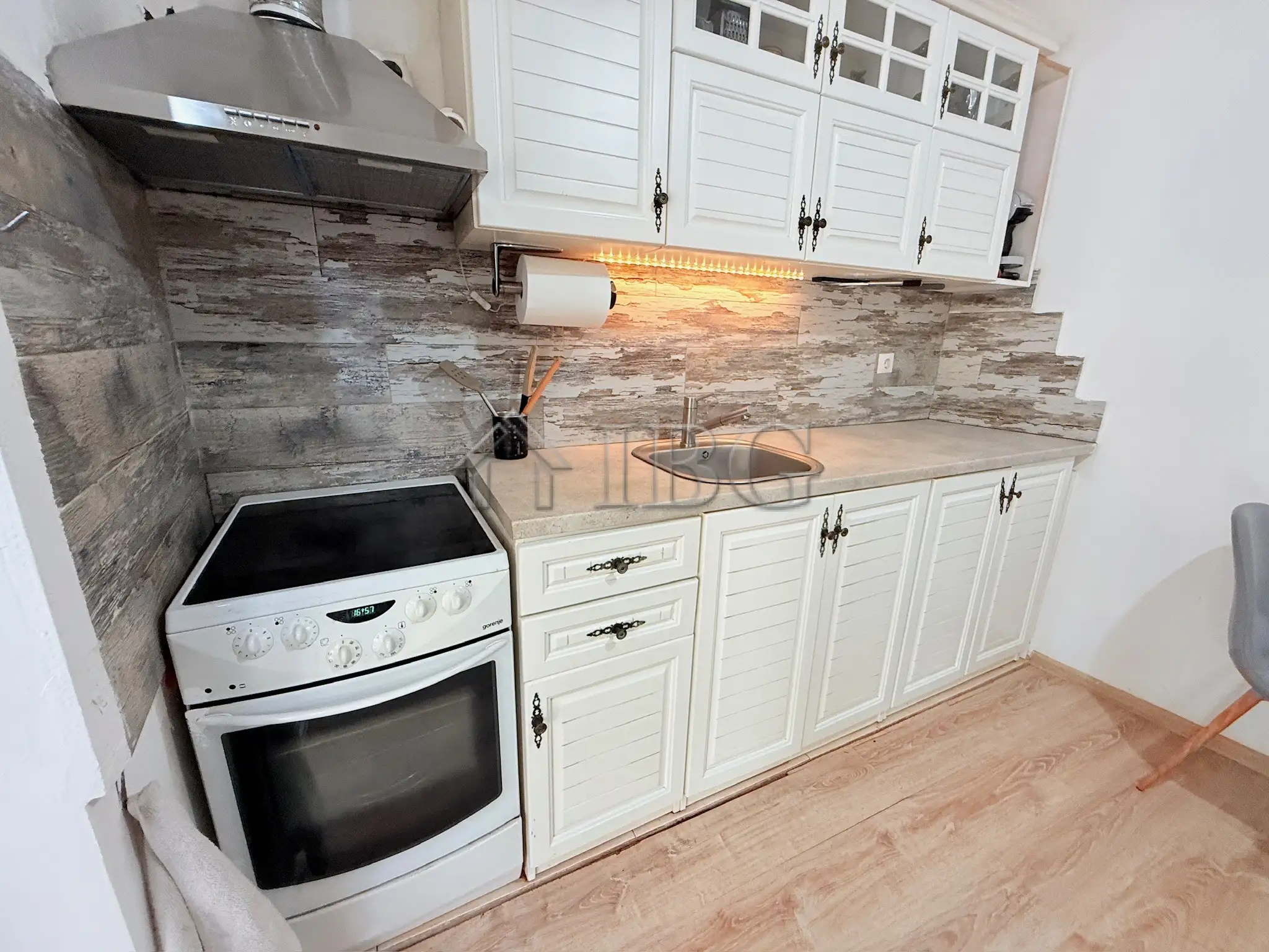 House 75m² in Bulgaria, Sredets. Priced at 85000€ rent photo-13