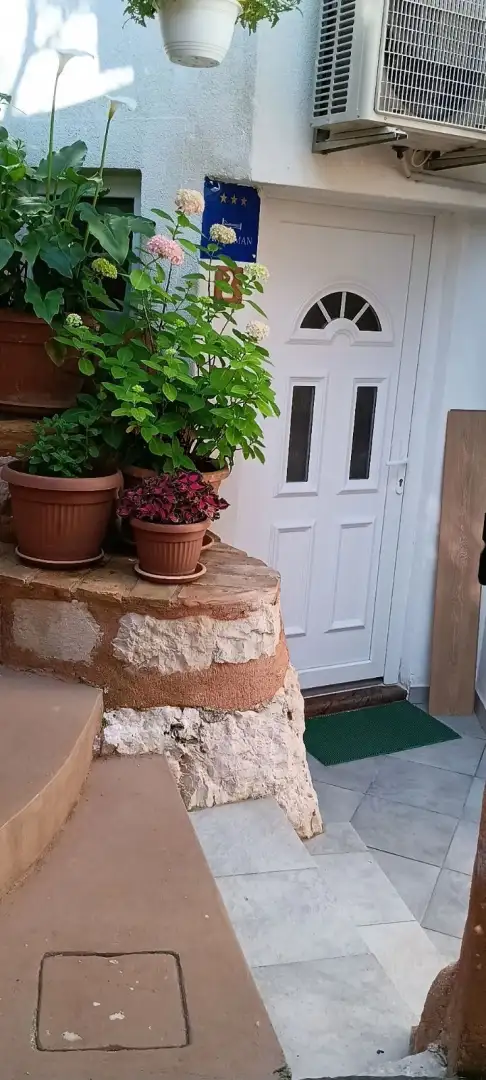 Hotels 81m² in Croatia, Rovinj. Priced at 810000€ rent photo-7