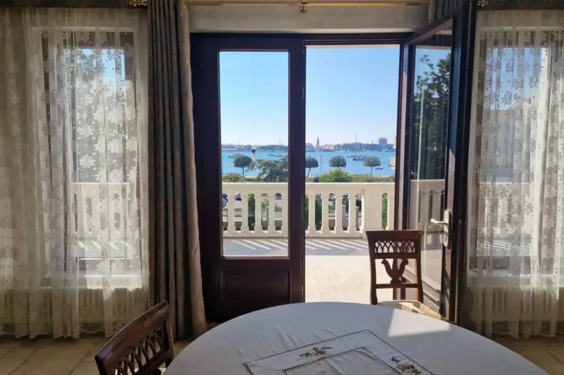 Villa 380m² in Croatia, Umag. Priced at 1850000€ rent photo-2