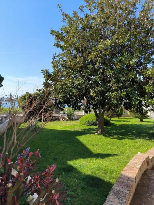 Villa 380m² in Croatia, Umag. Priced at 1850000€ rent photo-15