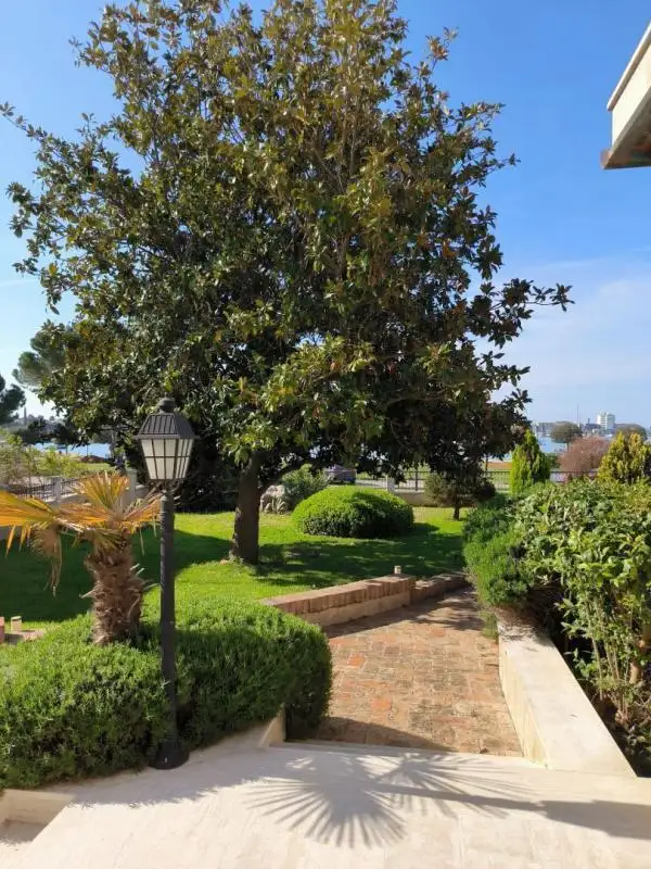 Villa 380m² in Croatia, Umag. Priced at 1850000€ rent photo-18