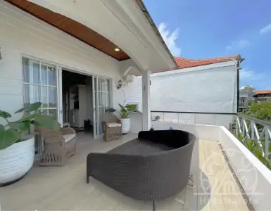 Rent in Indonesia for 18087$