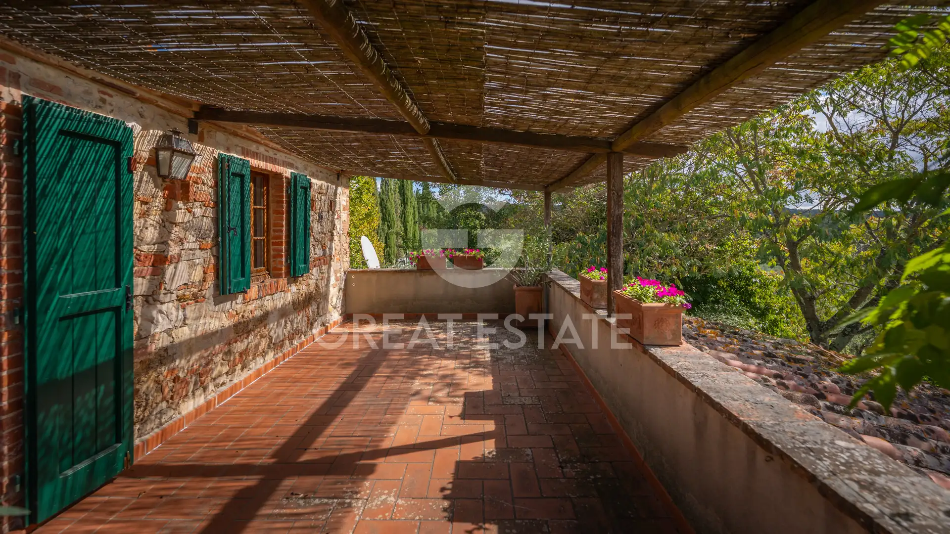 House 798m² in Italy, Siena. Priced at 2750000€ rent photo-13