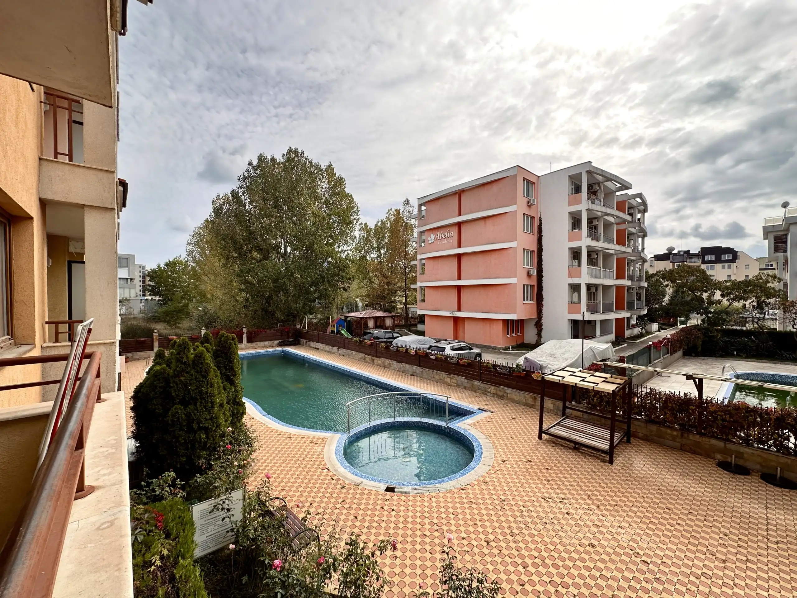 Flat 76m² in Bulgaria, Sunny Beach. Priced at 89900€ rent photo-3