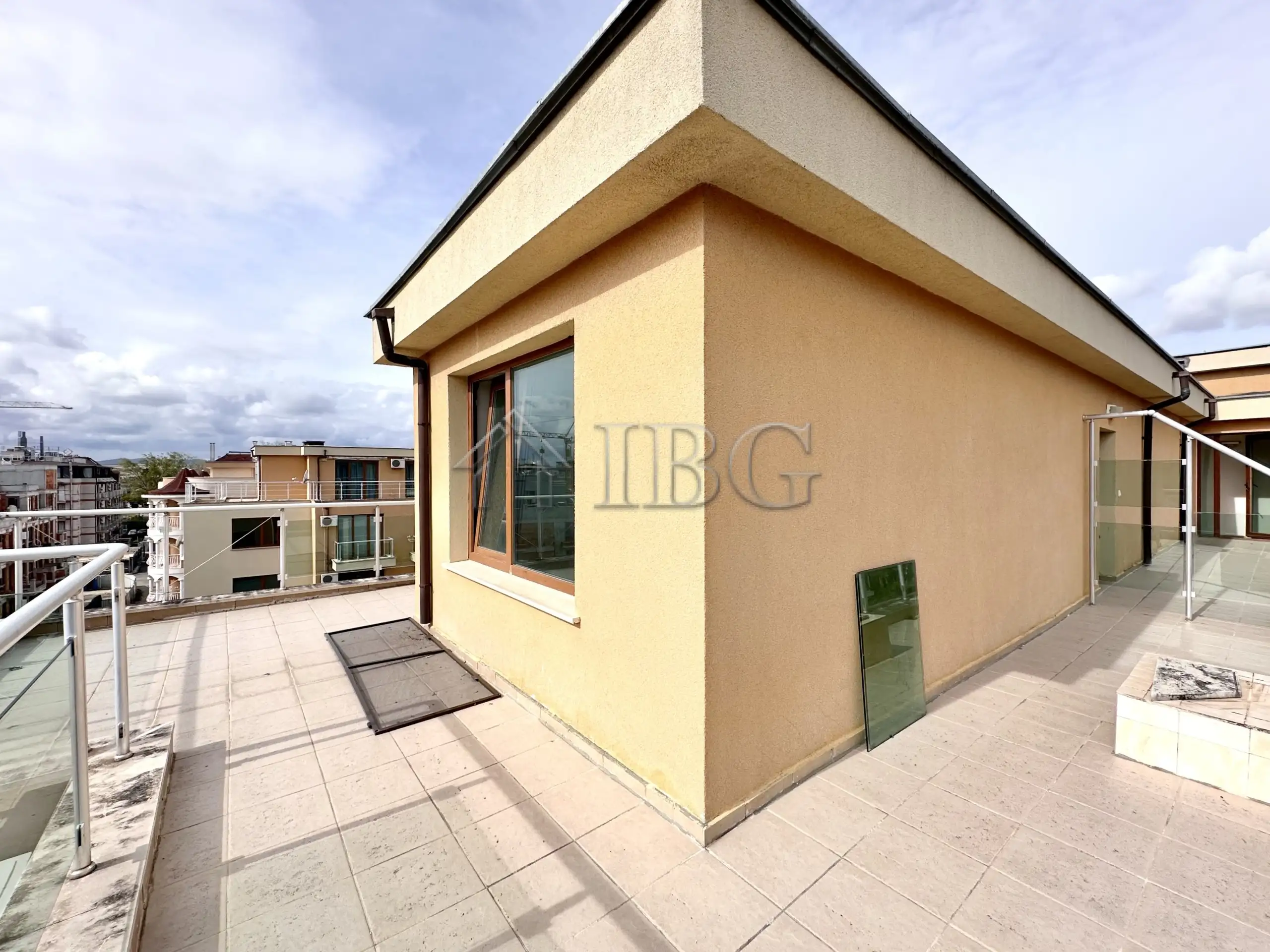 Flat 72m² in Bulgaria, Sunny Beach. Priced at 83900€ rent photo-8