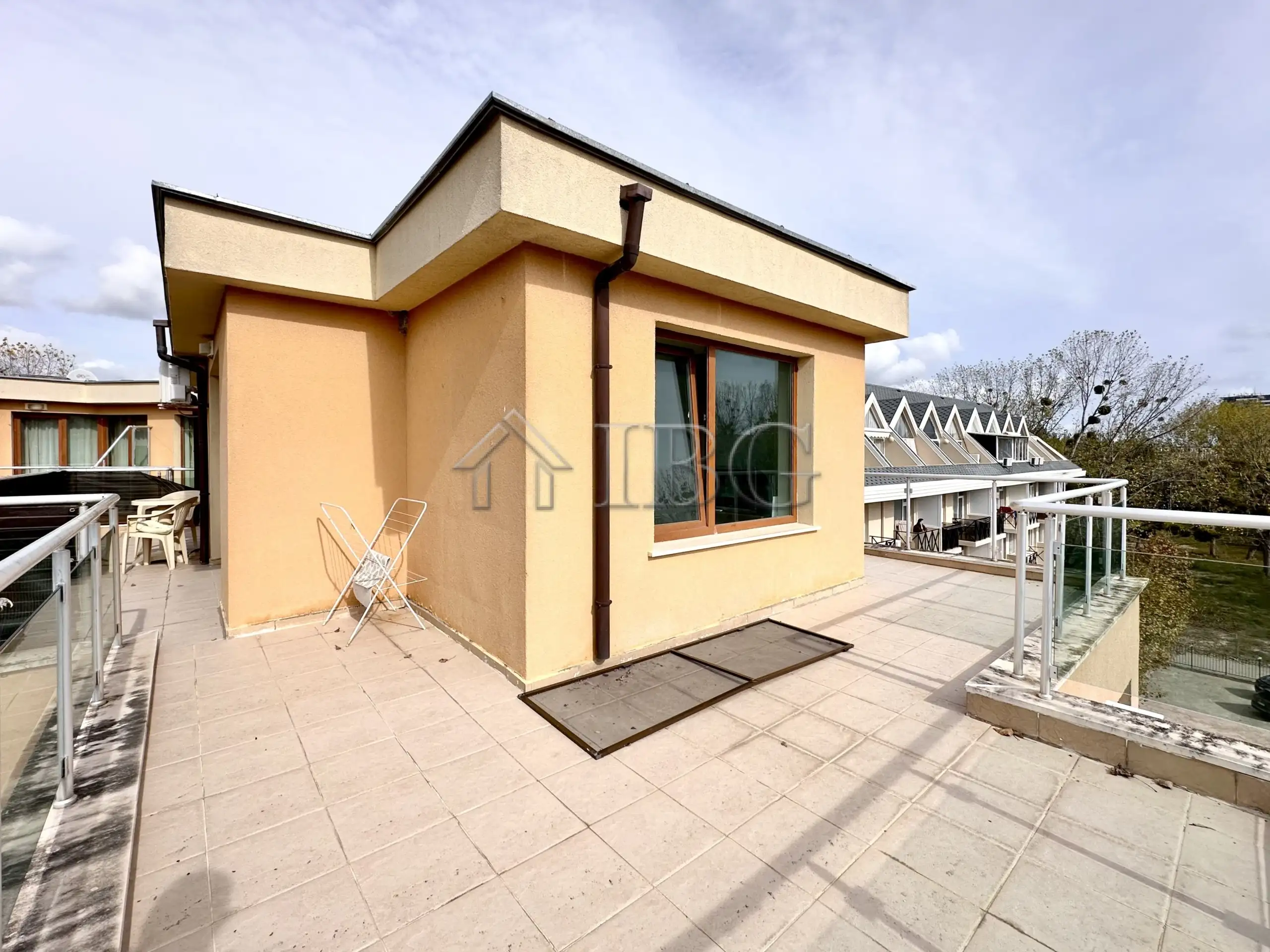 Flat 72m² in Bulgaria, Sunny Beach. Priced at 83900€ rent photo-9