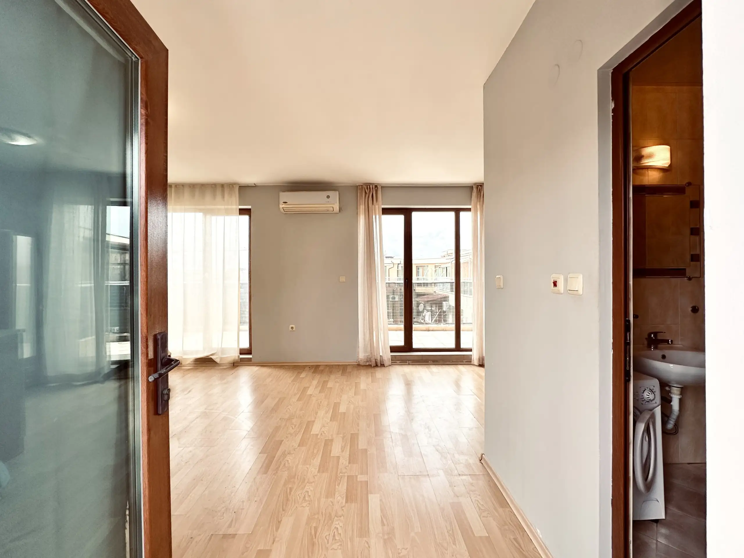 Flat 72m² in Bulgaria, Sunny Beach. Priced at 83900€ rent photo-13