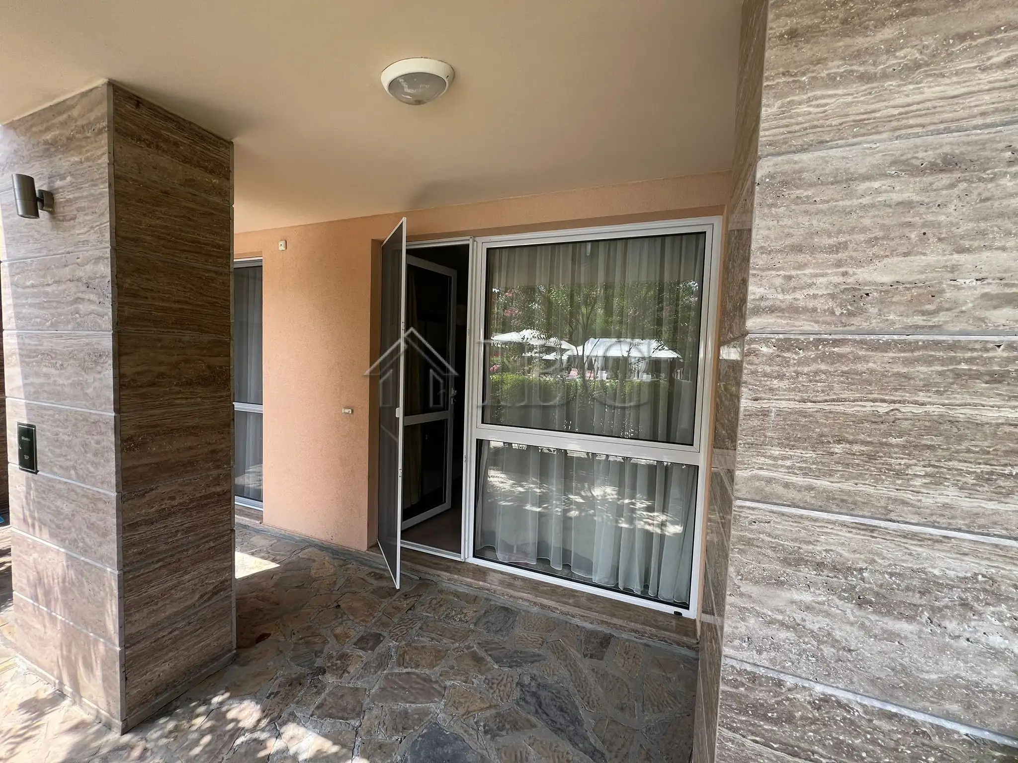 Flat 74m² in Bulgaria, Sunny Beach. Priced at 99000€ rent photo-6