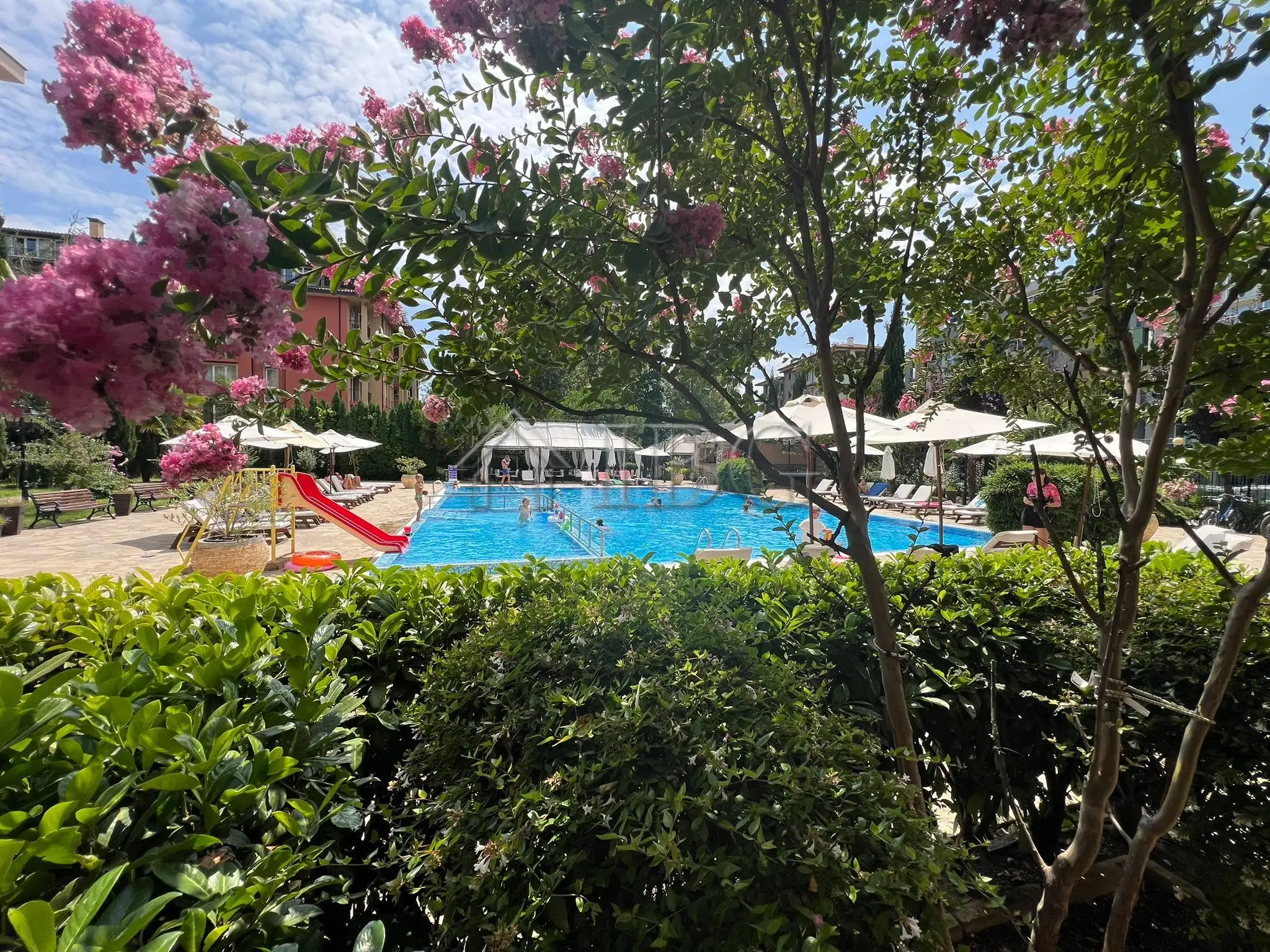 Flat 74m² in Bulgaria, Sunny Beach. Priced at 99000€ rent photo-8