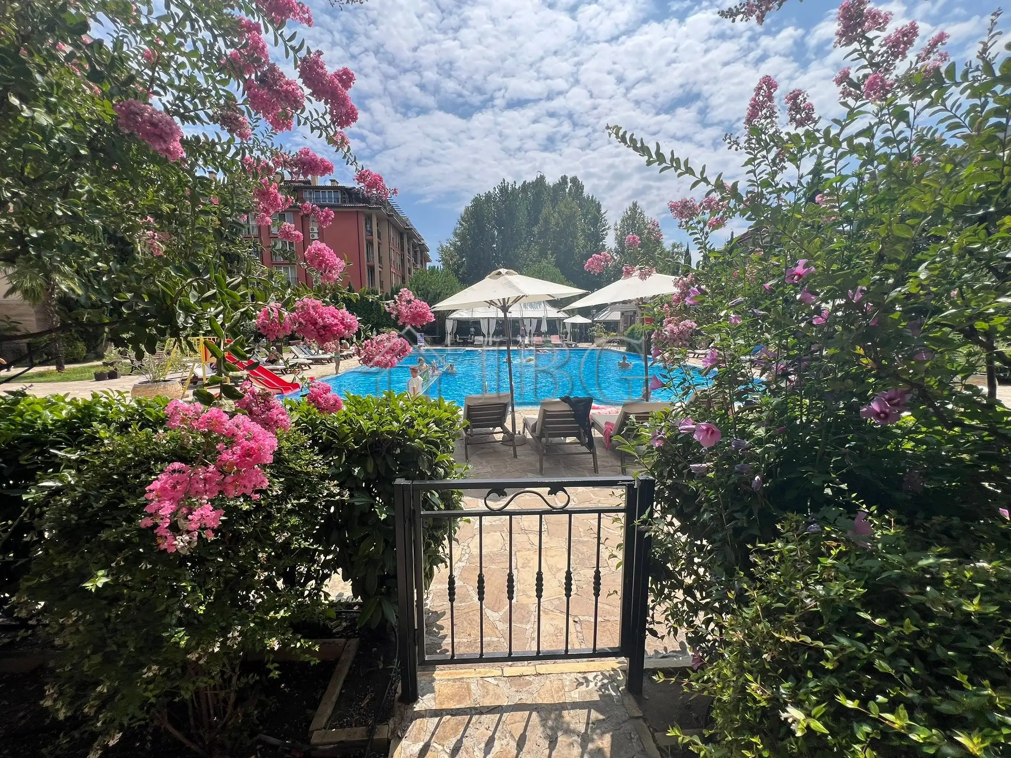 Flat 74m² in Bulgaria, Sunny Beach. Priced at 99000€ rent photo-9