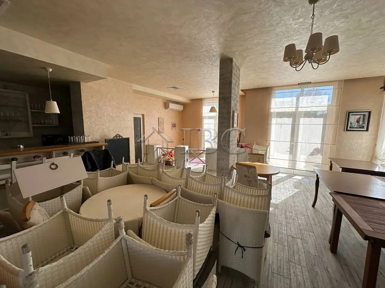 Other Properties 256m² in Bulgaria, Sunny Beach. Priced at 273000€ rent photo-8