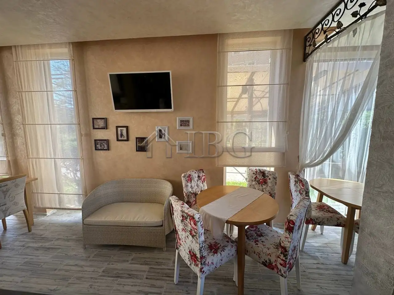 Other Properties 256m² in Bulgaria, Sunny Beach. Priced at 169000€ rent photo-4