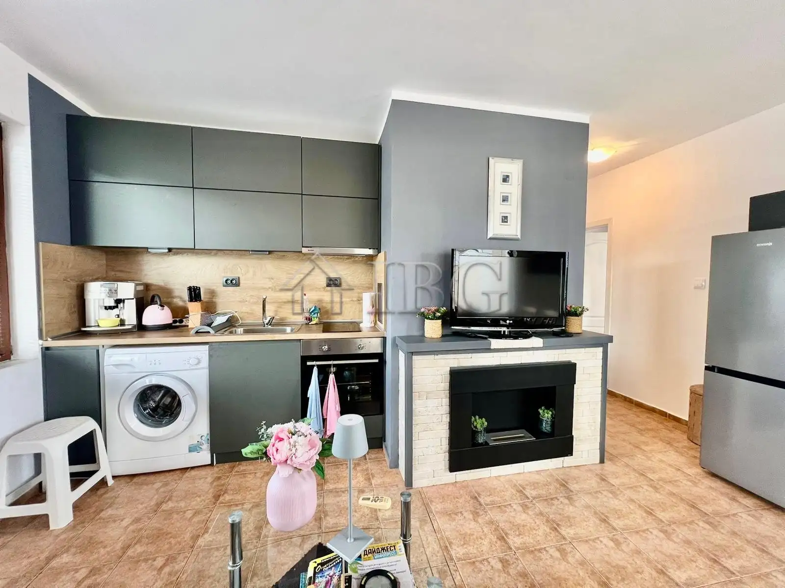 Flat 70m² in Bulgaria, Ravda. Priced at 140000€ rent photo-3