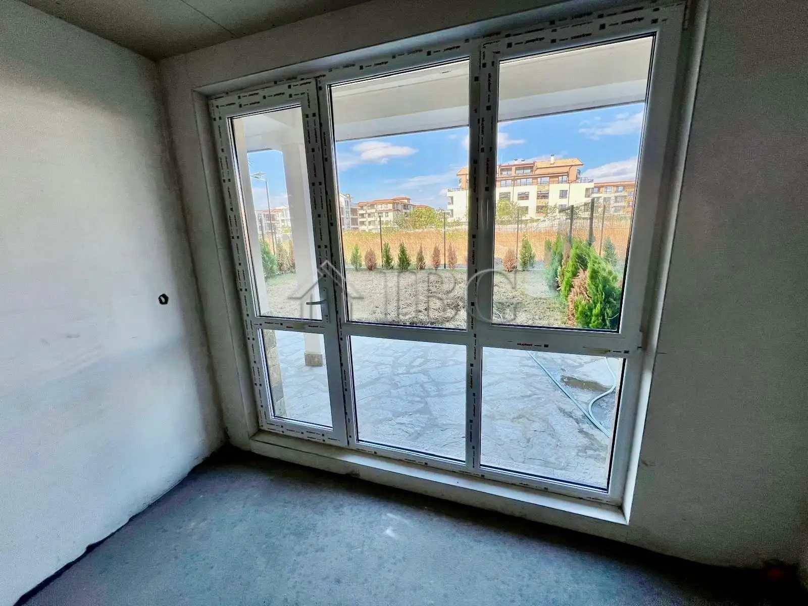 Flat 120m² in Bulgaria, Sarafovo. Priced at 247000€ rent photo-11