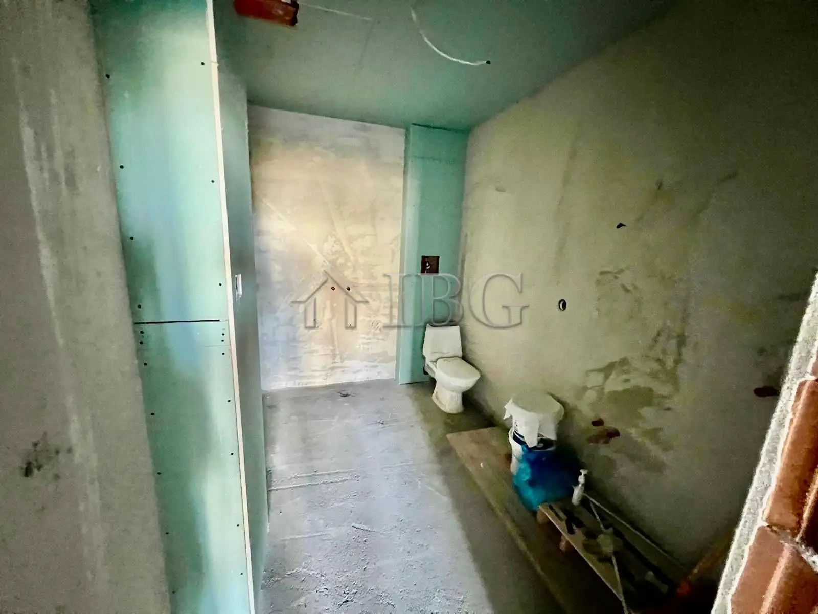 Flat 120m² in Bulgaria, Sarafovo. Priced at 247000€ rent photo-18