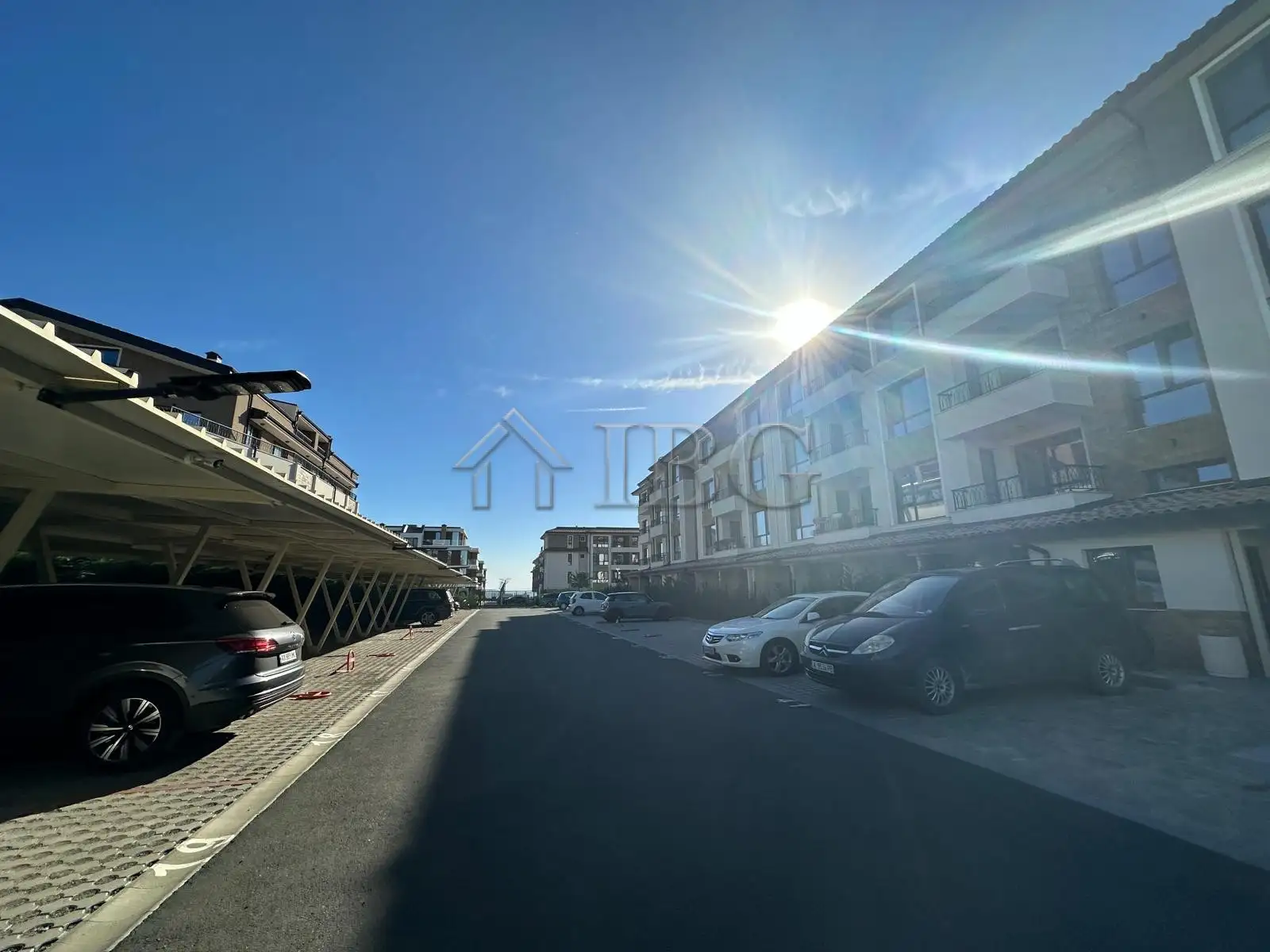 Flat 80m² in Bulgaria, Sarafovo. Priced at 155000€ rent photo-6