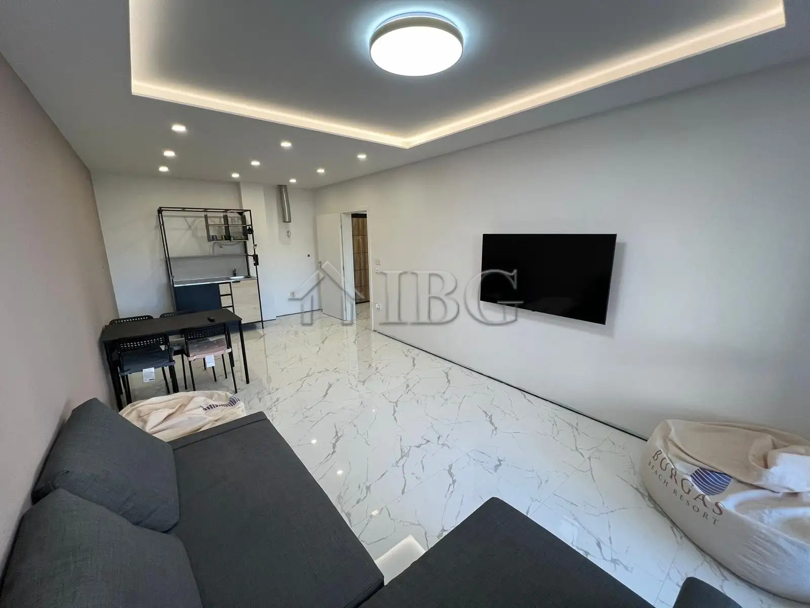 Flat 80m² in Bulgaria, Sarafovo. Priced at 155000€ rent photo-7