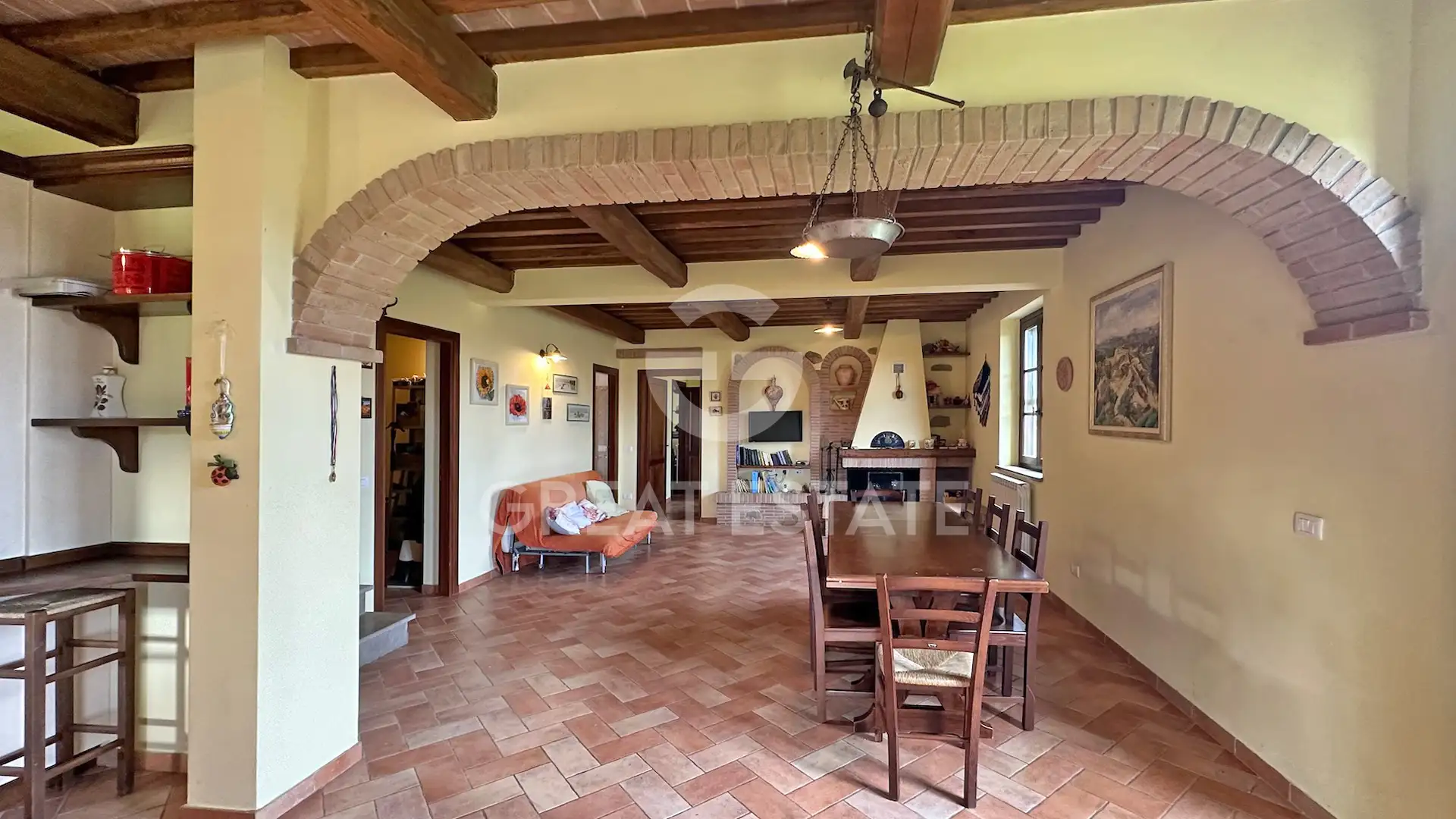 House 326m² in Italy, Perugia. Priced at 860000€ rent photo-11