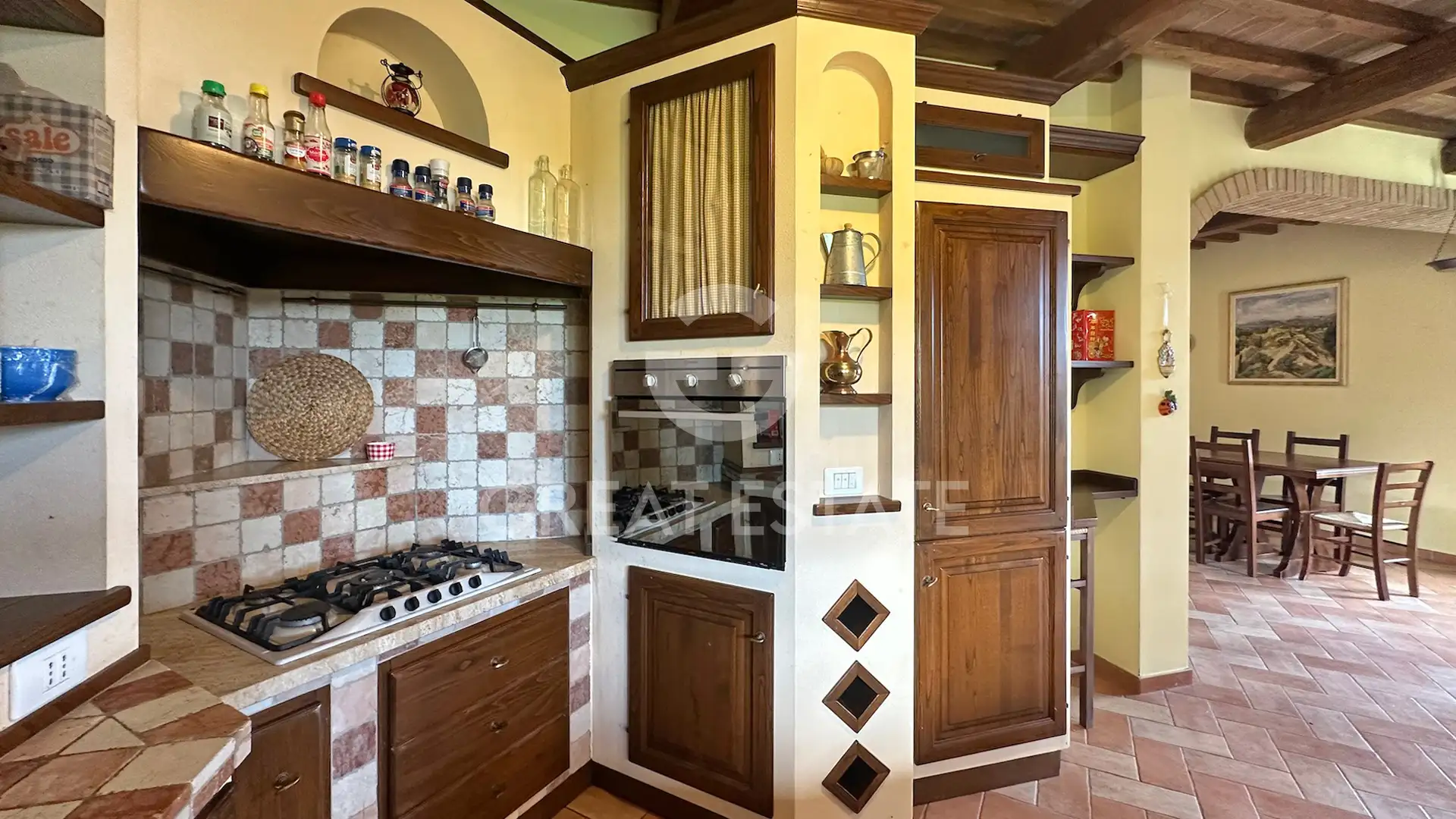 House 326m² in Italy, Perugia. Priced at 860000€ rent photo-14