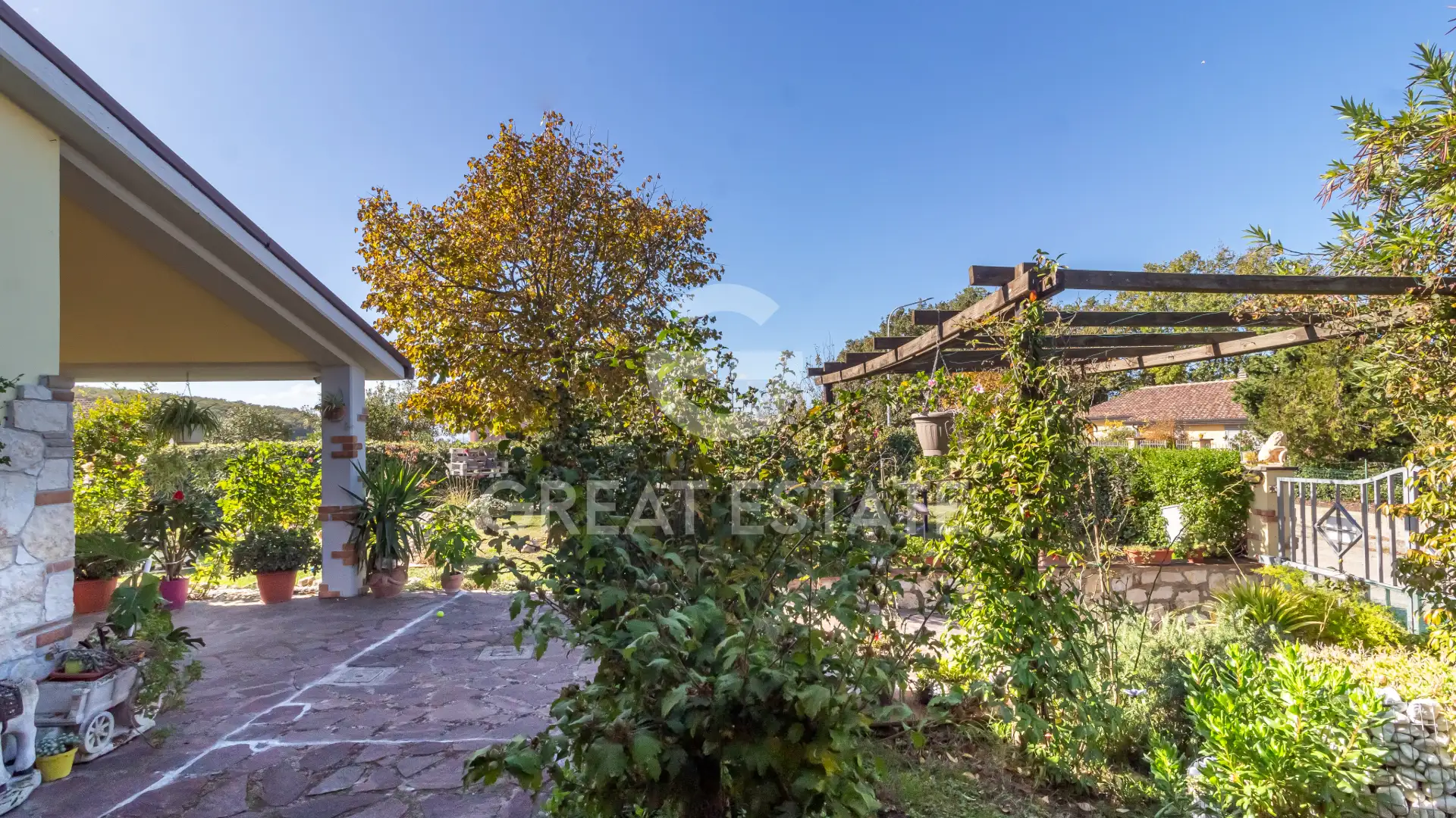 House 171m² in Italy, Terney. Priced at 245000€ rent photo-13