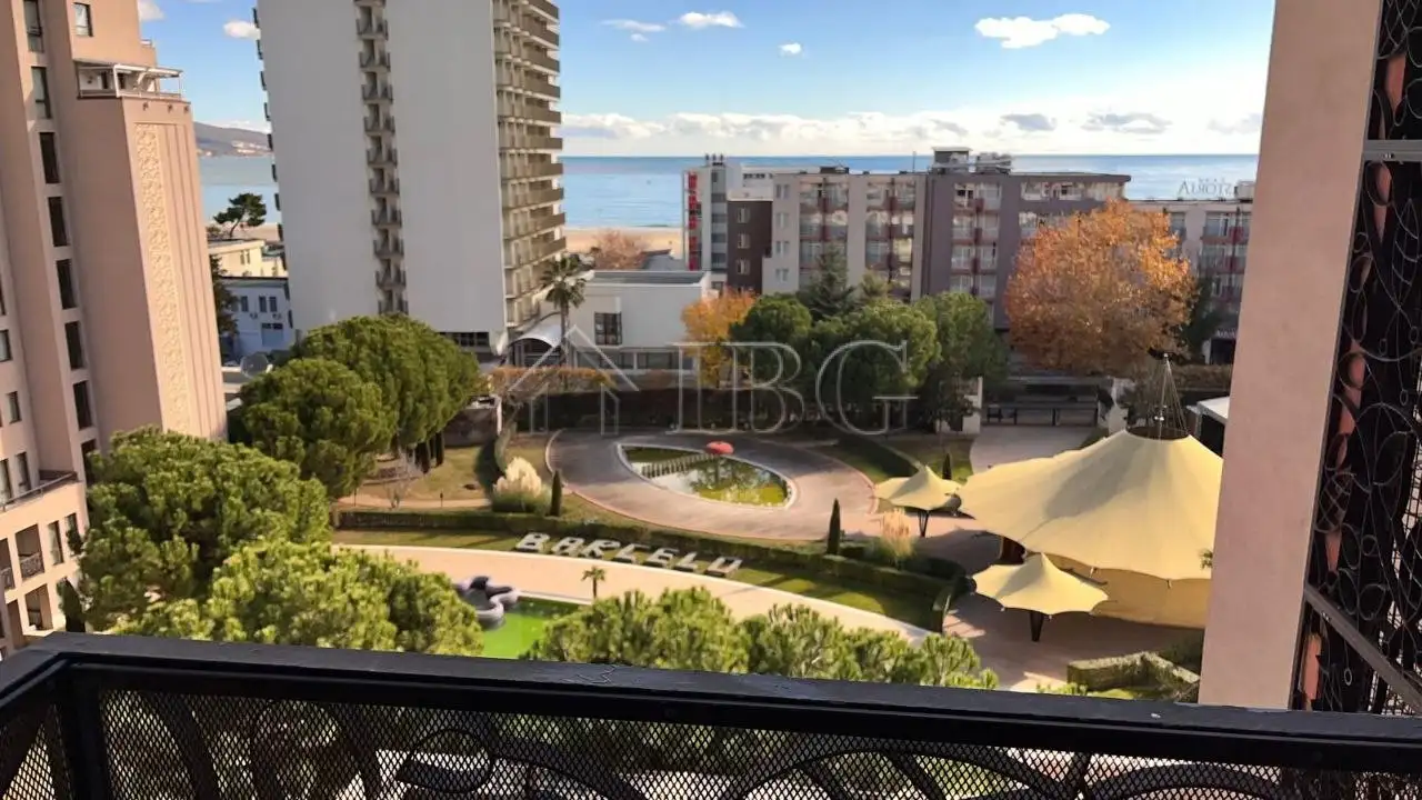 Flat 56m² in Bulgaria, Sunny Beach. Priced at 93000€ rent photo-5