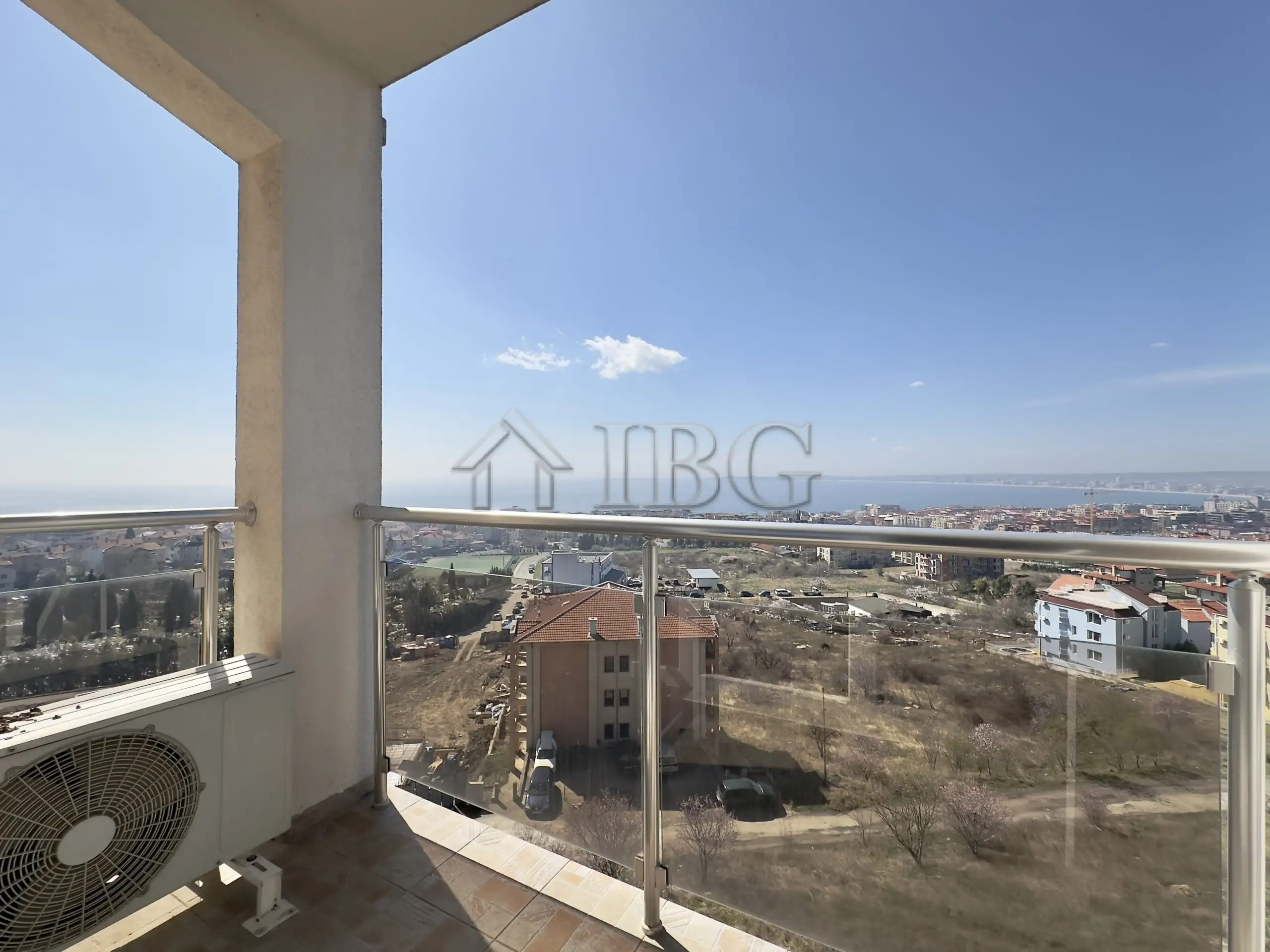 Flat 255m² in Bulgaria, Sveti Vlas. Priced at 335900€ rent photo-14