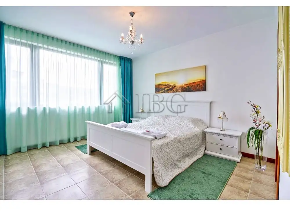 Flat 150m² in Bulgaria, Sveti Vlas. Priced at 290000€ rent photo-13