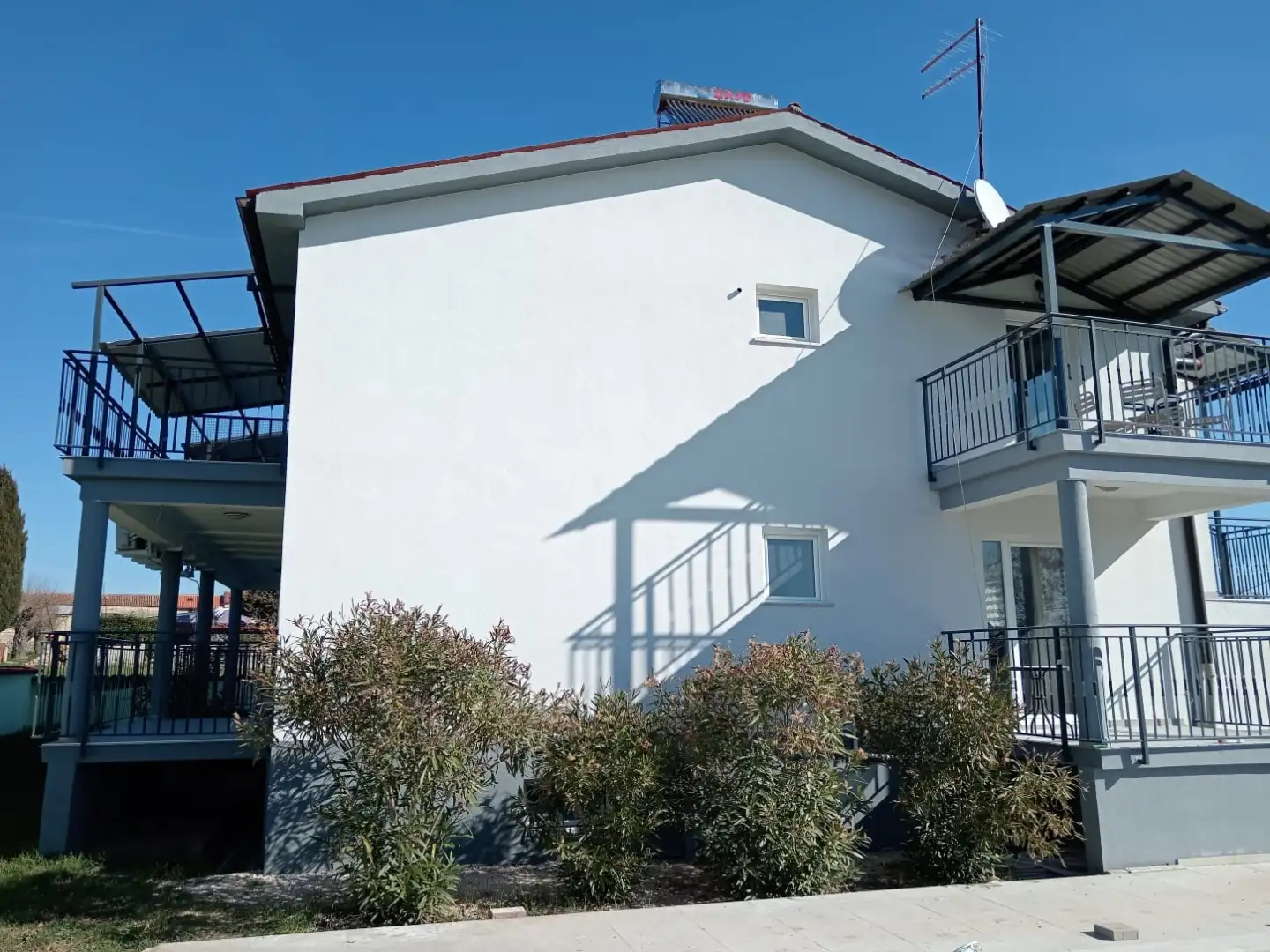 Hotels 500m² in Croatia, Valtura. Priced at 1099000€ rent photo-8