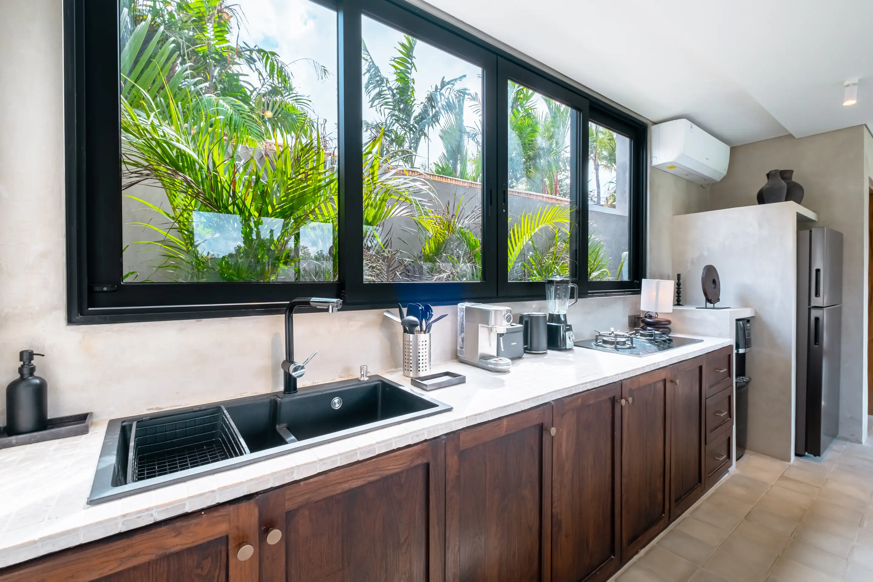 Villa 190m² in Indonesia, Bukit. Priced at 549000$ rent photo-10