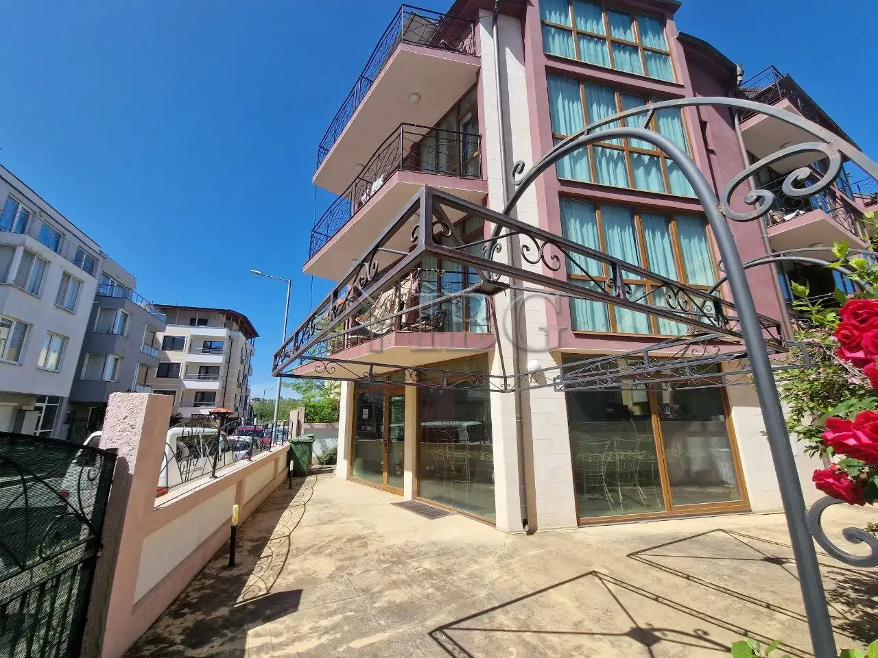 Other Properties 1200m² in Bulgaria, Nessebar. Priced at 860000€ rent photo-3