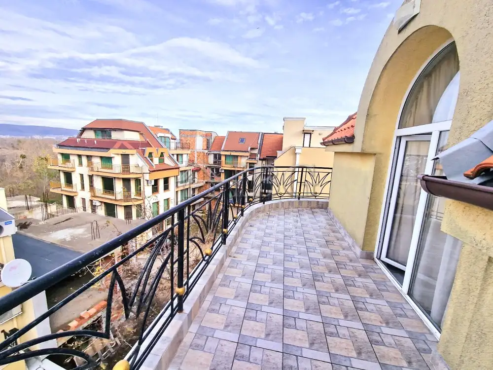 Other Properties 380m² in Bulgaria, Nessebar. Priced at 505000€ rent photo-4