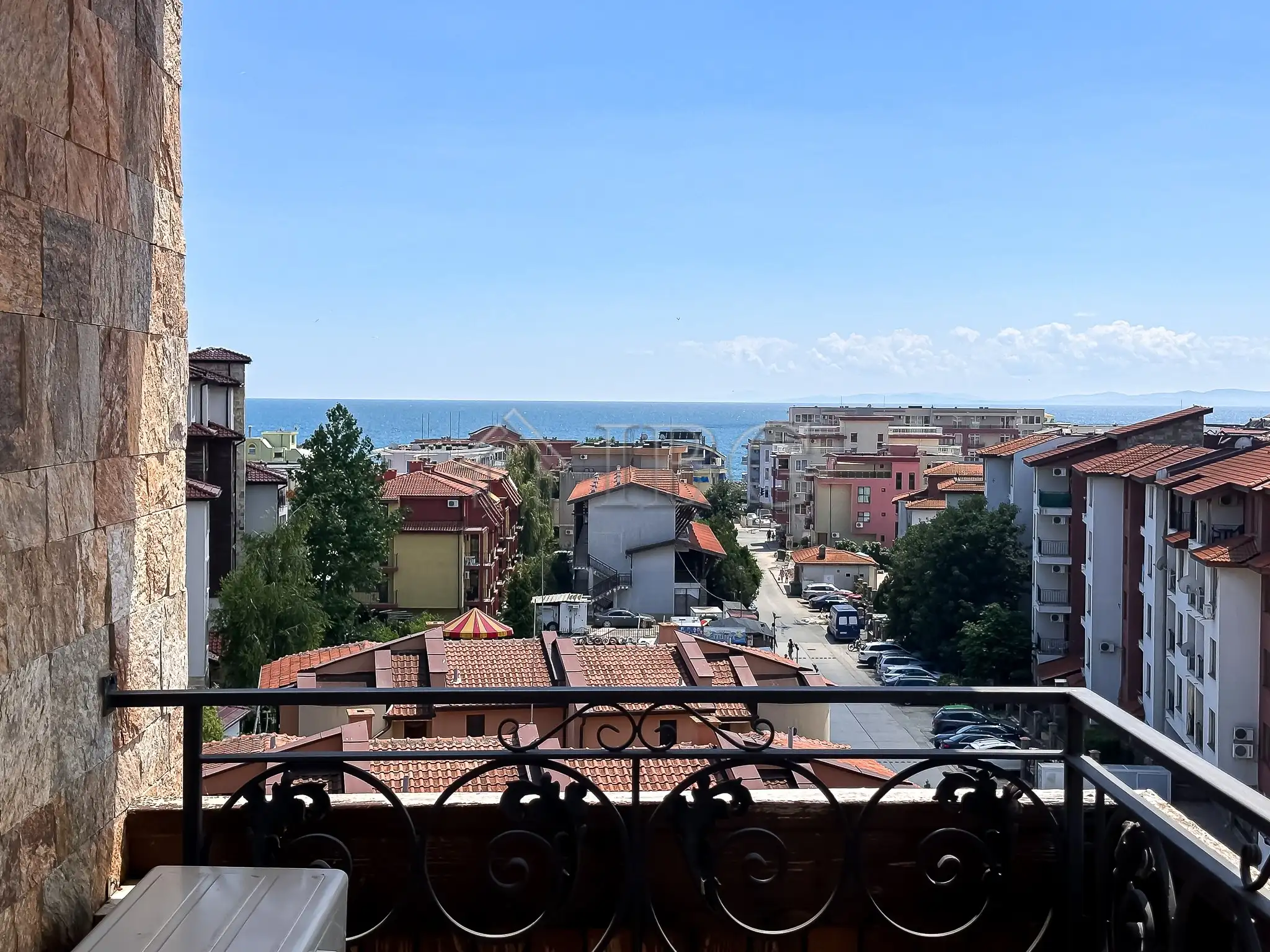 Flat 322m² in Bulgaria, Nessebar. Priced at 385000€ rent photo-2