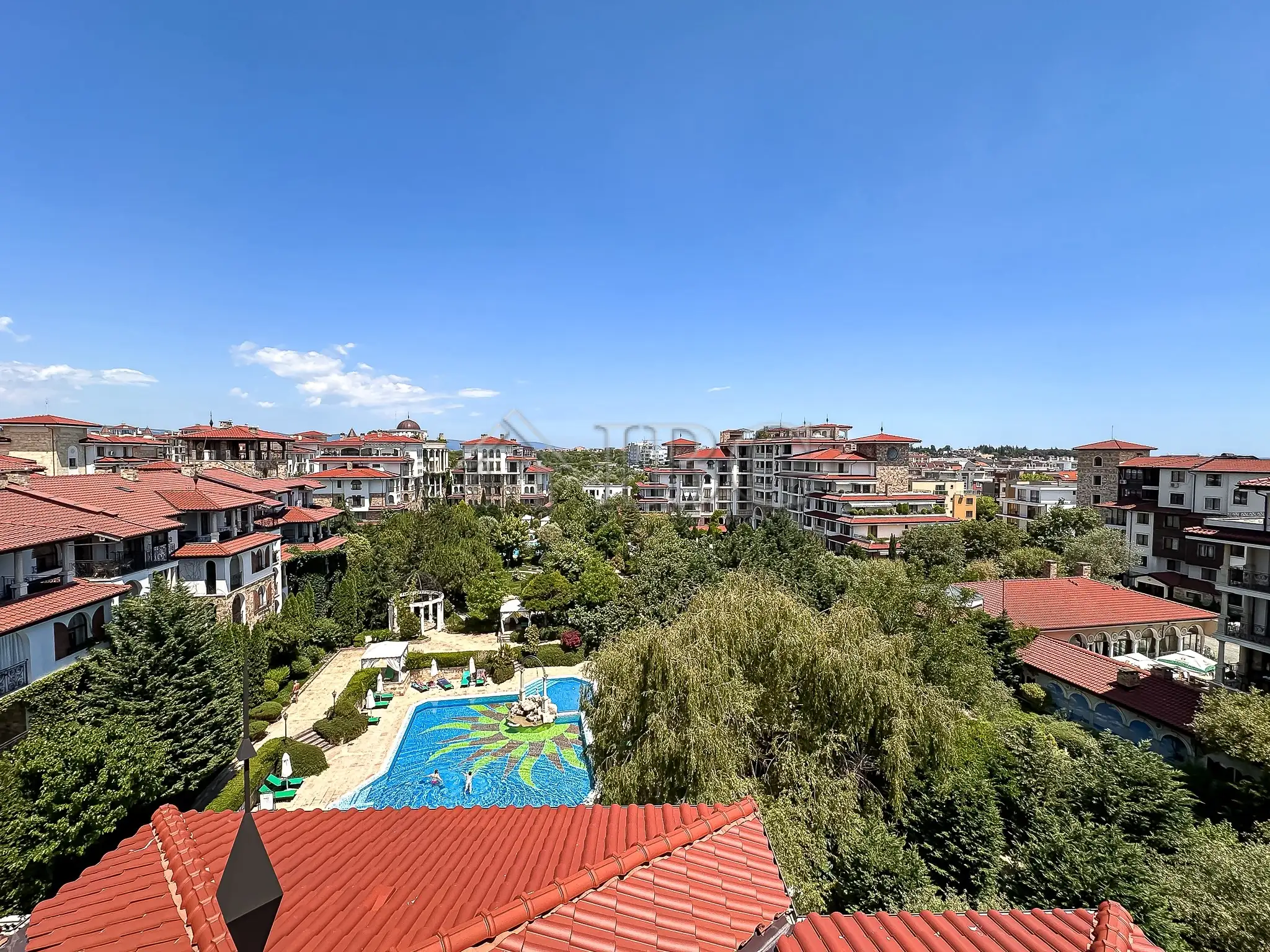 Flat 322m² in Bulgaria, Nessebar. Priced at 385000€ rent photo-3