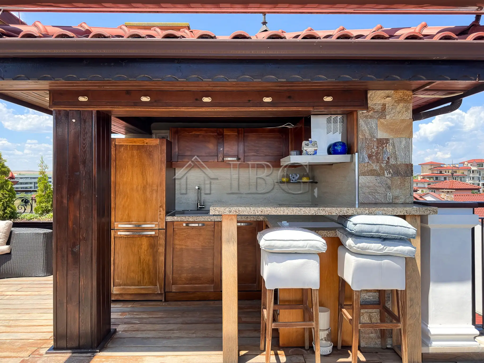 Flat 322m² in Bulgaria, Nessebar. Priced at 385000€ rent photo-7