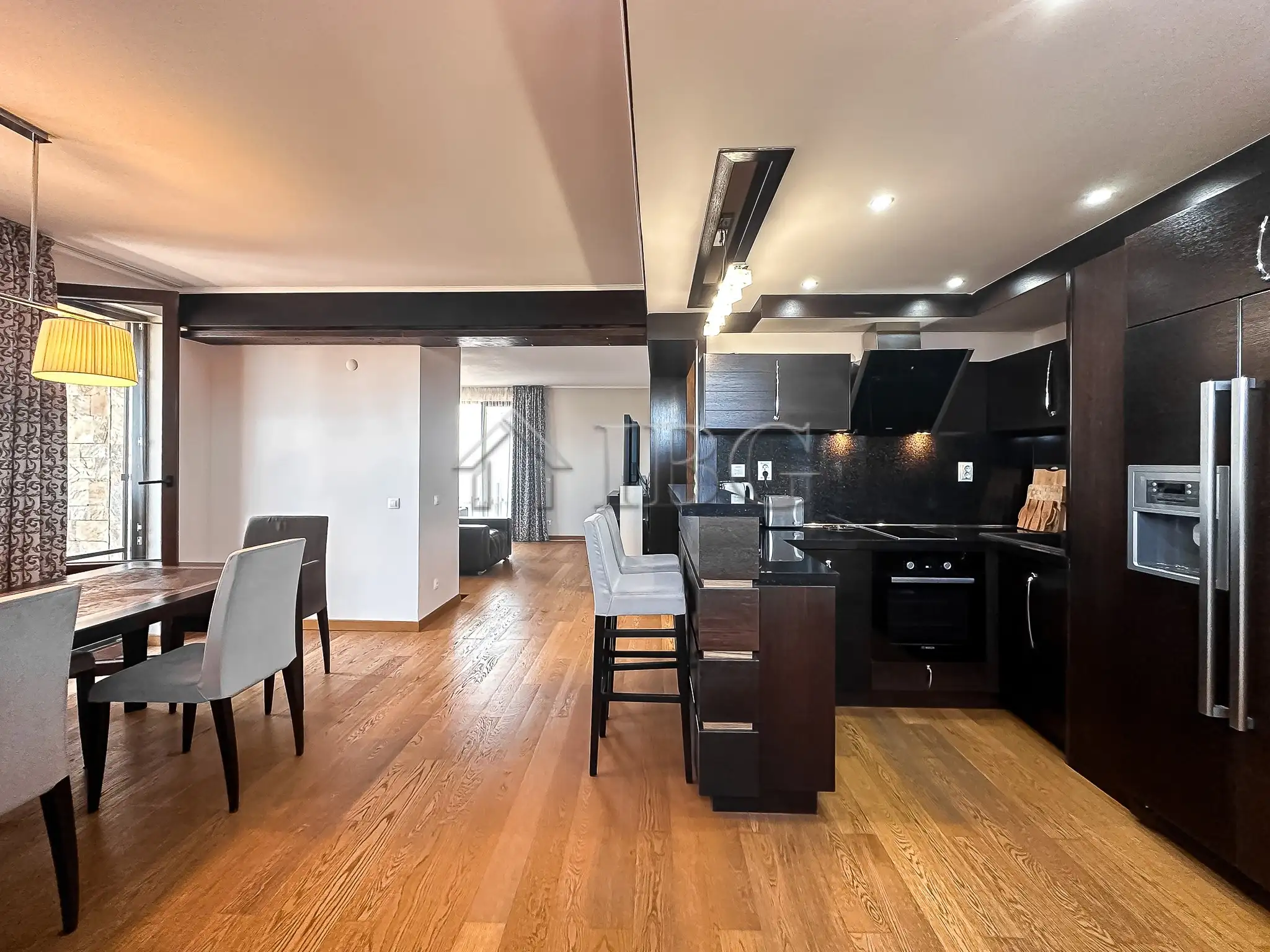 Flat 322m² in Bulgaria, Nessebar. Priced at 385000€ rent photo-12