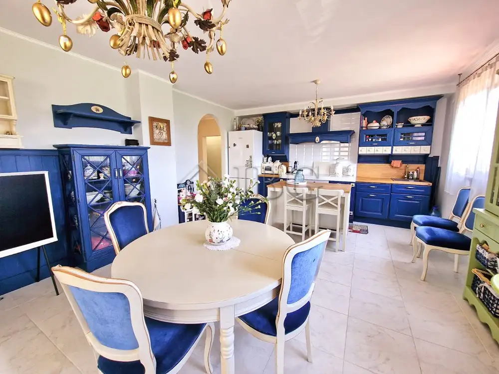 Flat 170m² in Bulgaria, Nessebar. Priced at 290000€ rent photo-8