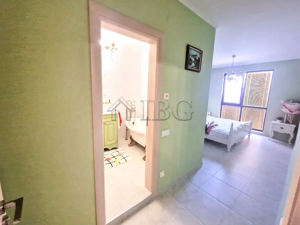 Flat 170m² in Bulgaria, Nessebar. Priced at 290000€ rent photo-15