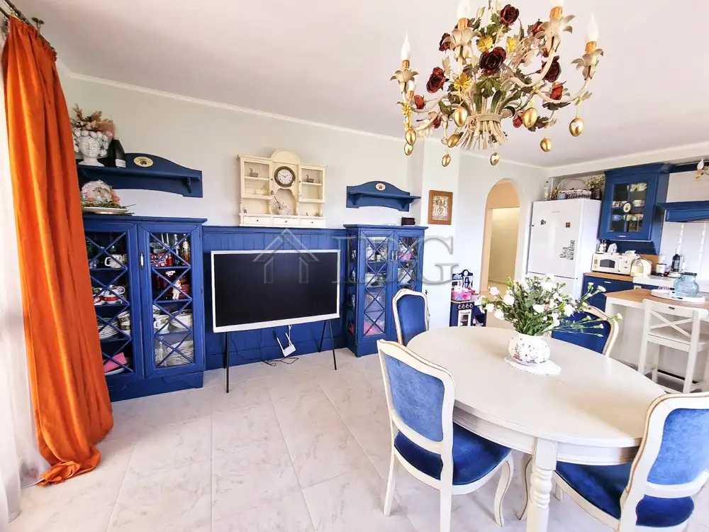 Flat 170m² in Bulgaria, Nessebar. Priced at 290000€ rent photo-12