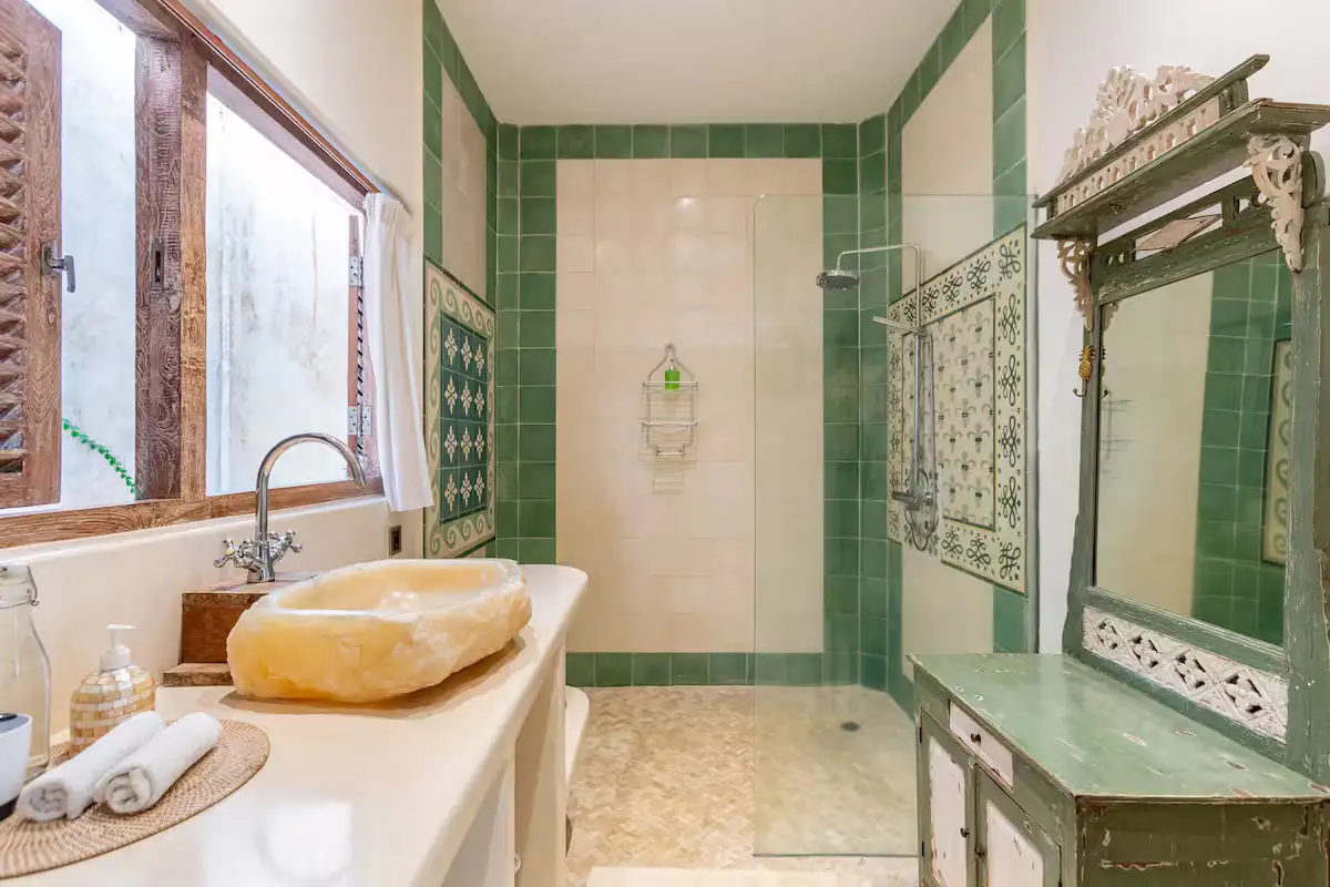 Villa 450m² in Indonesia, Canggu. Priced at 65000$ rent photo-11