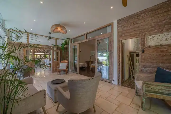 Villa 450m² in Indonesia, Canggu. Priced at 65000$ rent photo-21