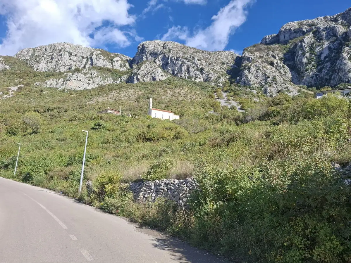Land 1m² in Montenegro, Blizikuce. Priced at 329250€ rent photo-4