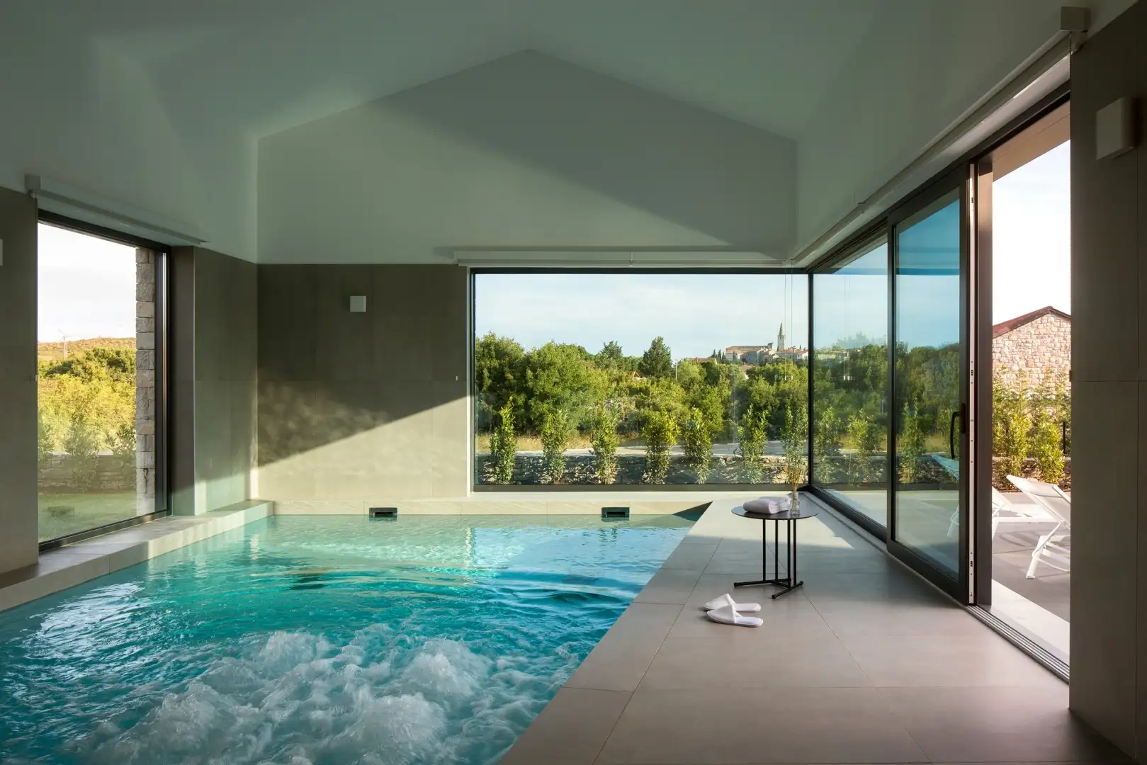 Villa 360m² in Croatia, Bale. Priced at 2500000€ rent photo-10