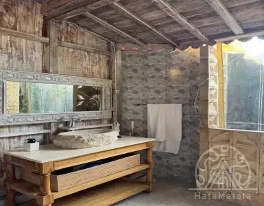 Rent in Indonesia for 33100$