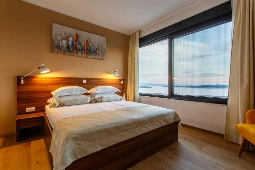 Villa 355m² in Croatia, Split. Priced at 1390000€ rent photo-10