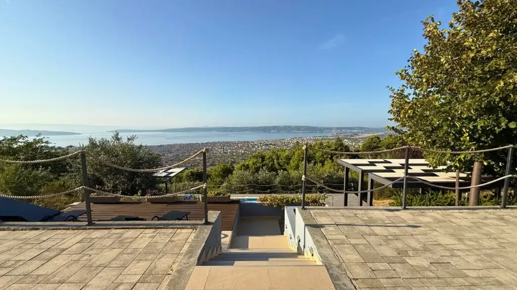 Villa 355m² in Croatia, Split. Priced at 1390000€ rent photo-21