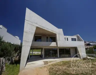 Buy in Croatia for 1090000€