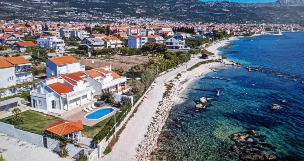 Villa 160m² in Croatia, Split. Priced at 2200000€ rent photo-1