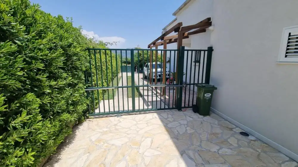 Villa 160m² in Croatia, Split. Priced at 2200000€ rent photo-13